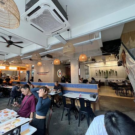Attrus Bed & Breakfast Johor Bahru Buitenkant foto