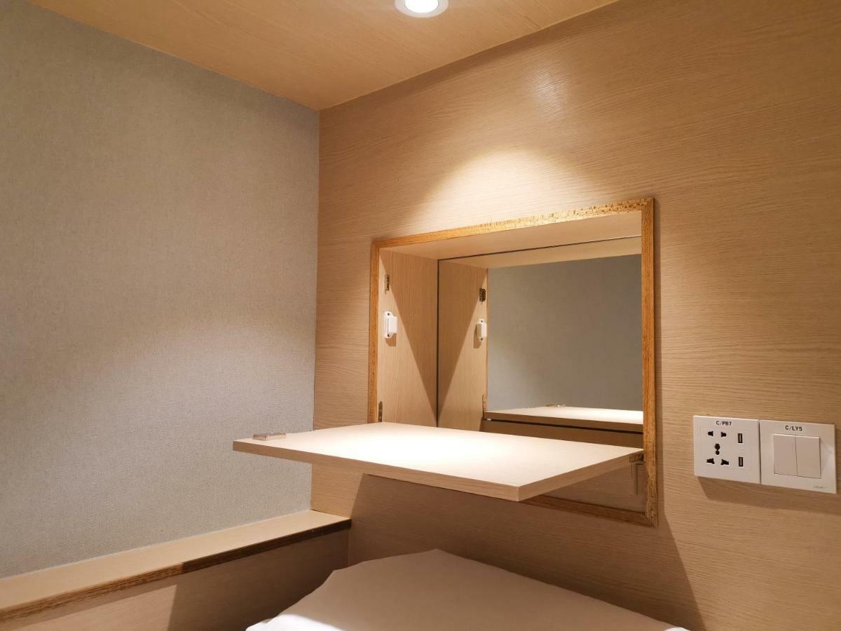 Attrus Bed & Breakfast Johor Bahru Buitenkant foto