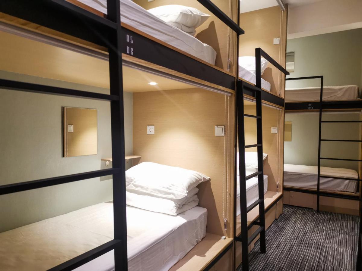 Attrus Bed & Breakfast Johor Bahru Buitenkant foto
