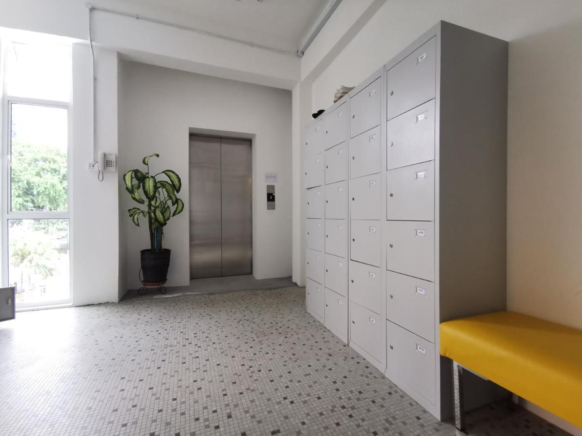 Attrus Bed & Breakfast Johor Bahru Buitenkant foto
